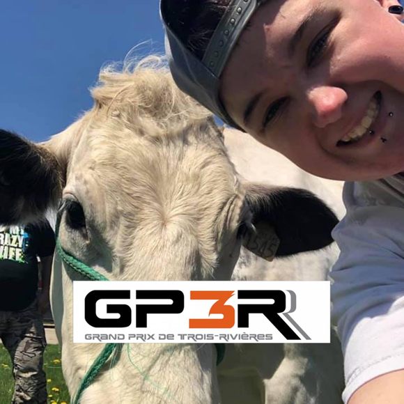 Meet your Posher, Julie-ann - Picture 1 of 1